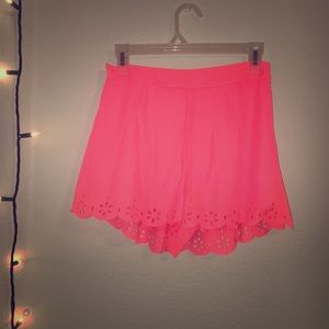 Flowy detailed spring/ summer shorts